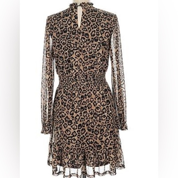 Alison Andrews NWT Dress Cheetah Medium Long Sleeve Tiered Dress Midi - Picture 2 of 8